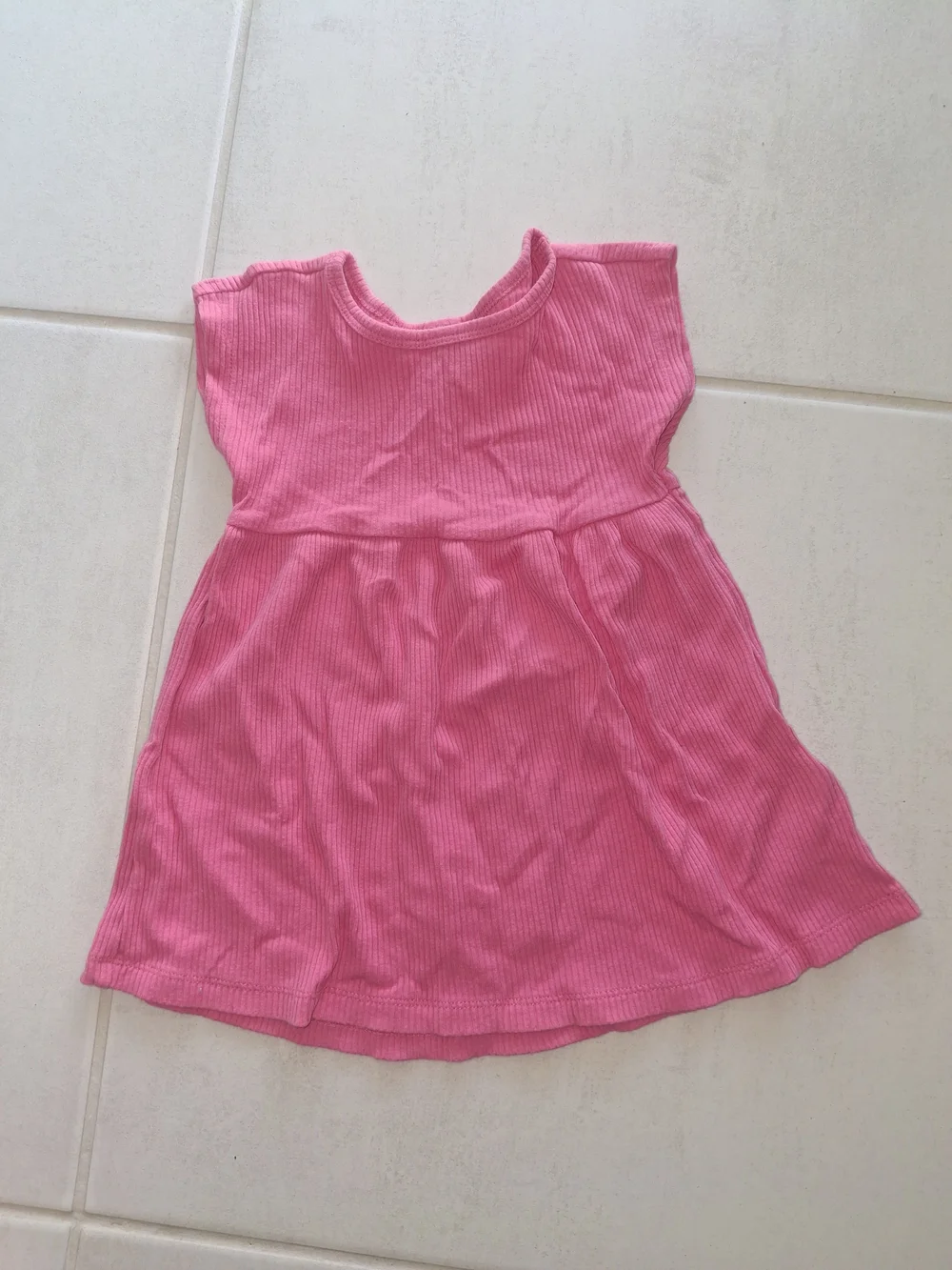 Old Navy Bright Pink Ribbed Cap-Sleeve Tank Top Dress
